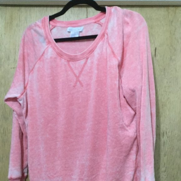 Super soft Keren Hart crewneck sweatshirt in great used condition size Medium - Picture 1 of 5